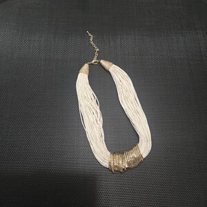 Elegant Gold and Cream Necklace